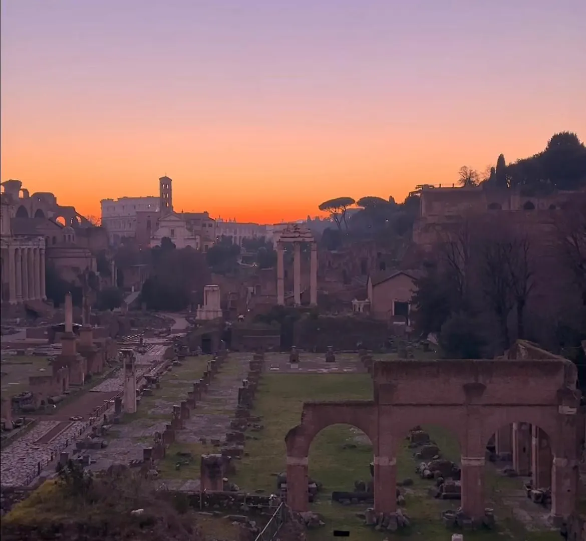 La Maison B8 Roma 0*,  Italia